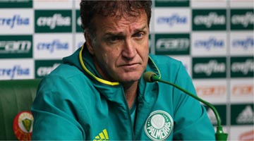 Cuca tem contrato até dezembro com o Palmeiras