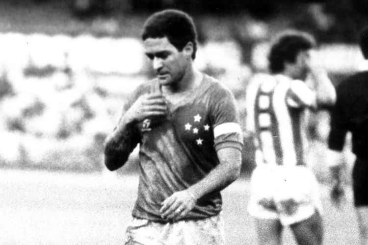 Palhinha centroavante do Cruzeiro nos anos 1960 e 1970 e conquistou a Libertadores em 1976