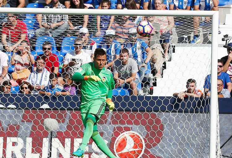Diego Alves se tornou o goleiro que mais defendeu pênaltis no Campeonato Espanhol