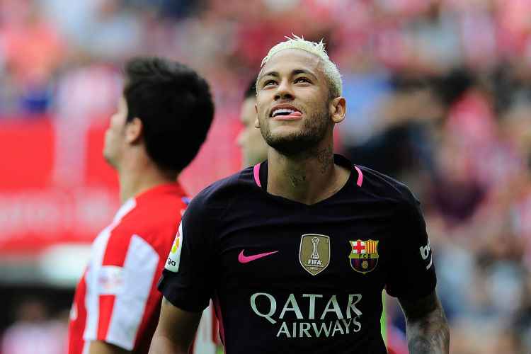 Além de Neymar, movem ação contra a União seu pai, sua mãe e três empresas da família