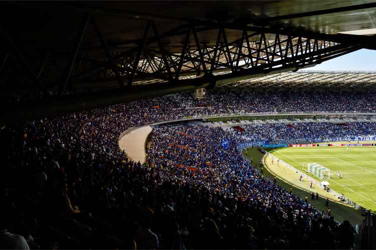 Cruzeiro x Santa Cruz, pela 22ª rodada do Brasileiro, reuniu o terceiro melhor público da competição (46.591)