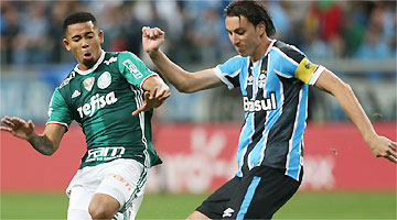 Palmeiras e Grêmio duelam em São Paulo