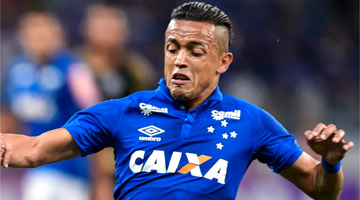 Rafinha foi substituído logo no início de jogo