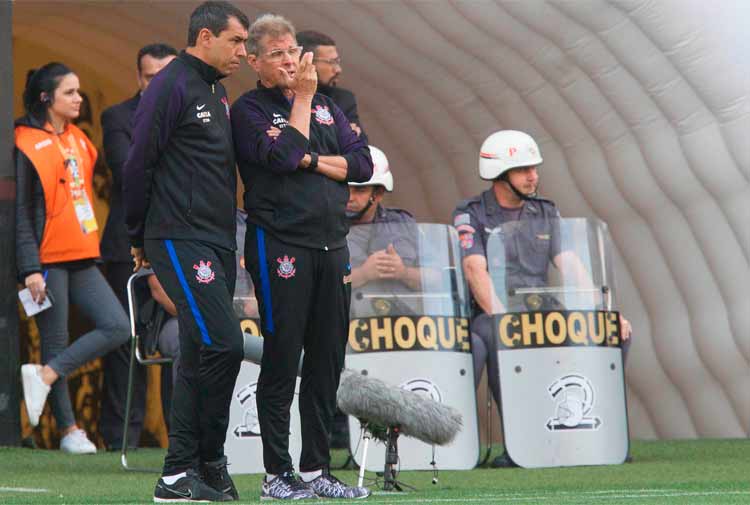 Apesar do otimismo em relação à vaga, Oswaldo criticou a atuação do Corinthians no empate
