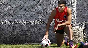Alexis Sánchez foi cortado de jogo do Chile