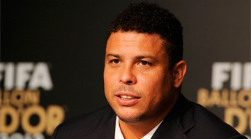 Ronaldo Fenômeno estaria disposto a vender sua mansão em São Paulo por R$ 25 milhões