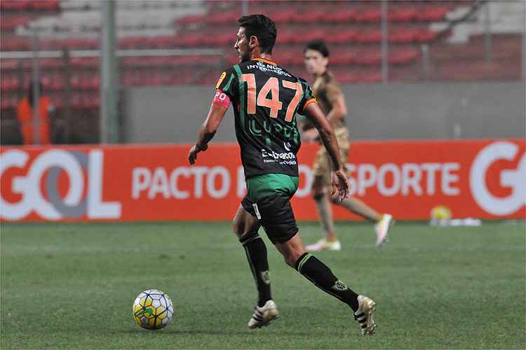 Leandro Guerreiro jogou com a camisa 147, número alusivo à quantidade de partidas oficiais pelo clube