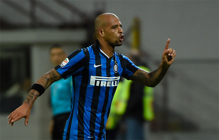 Felipe Melo não deve permanecer no futebol italiano e deve acertar sua vinda para o Flamengo