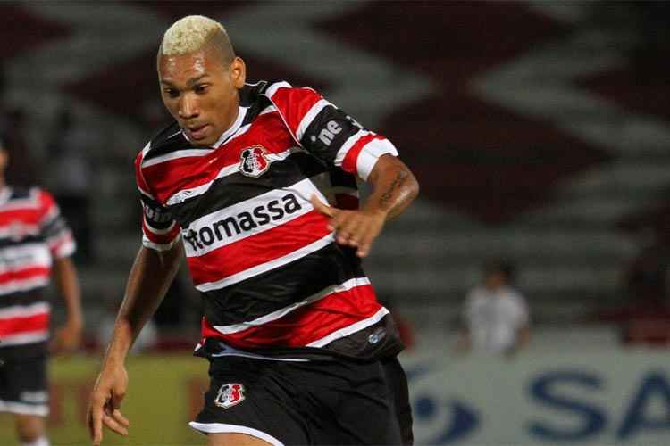 Identificado com o Santa Cruz, atacante Flávio Caça-Rato jogará no Tupi no Mineiro de 2017
