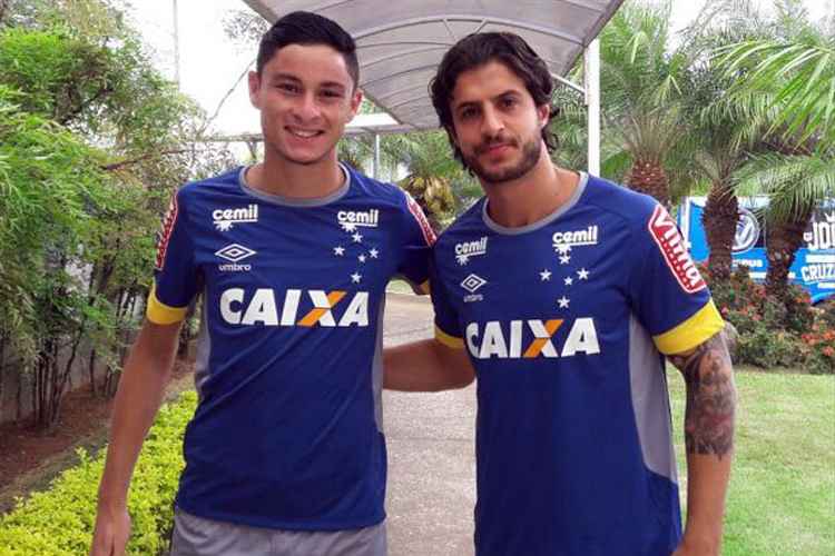 <center> Diogo Barbosa e Hudson serão apresentados nesta quarta-feira </center> 