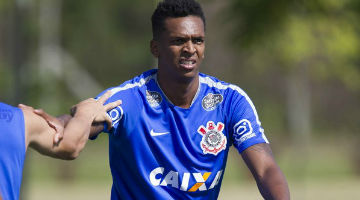 Jô atuou no lado do campo na Florida Cup