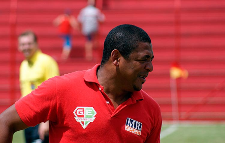 Vampeta contratou o jovem Heltton, que ficou conhecido por adulterar a idade na Copa São Paulo