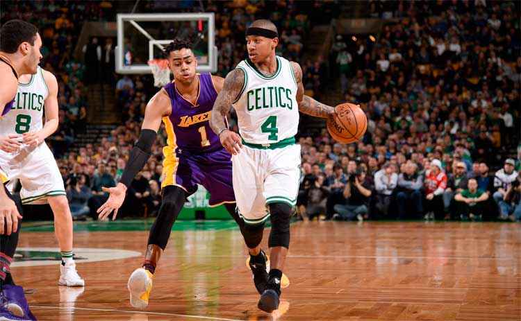 Isaiah Thomas foi a estrela do confronto contra os Lakers, no TD Garden