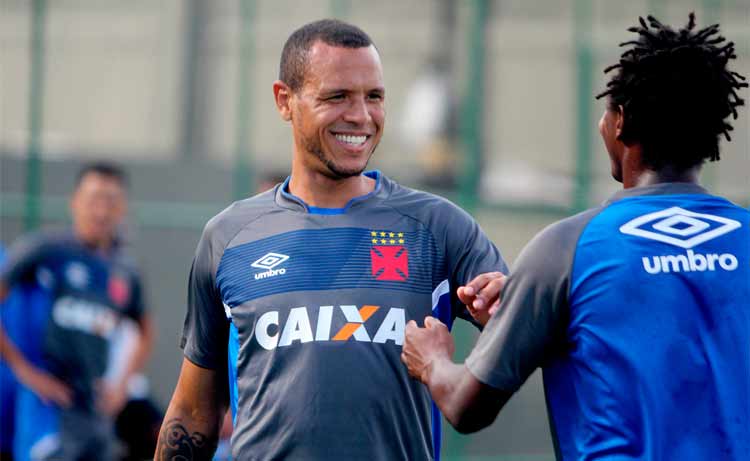 Contratado nesta temporada, atacante Luis Fabiano vai estrear pelo Vasco no próximo domingo