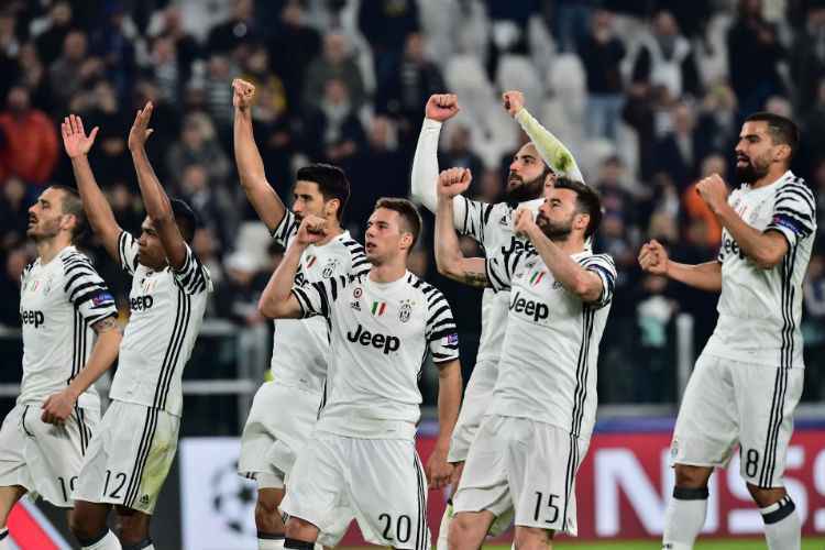 Juventus venceu as duas partidas contra o Porto e se garantiu nas quartas da Liga dos Campeões