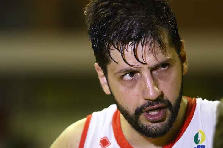 Capitão da equipe brasiliense, Guilherme Giovannoni tem excelentes números