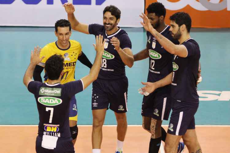 Cruzeiro venceu as duas primeira partidas contra o Canoas nas quartas de final da Superliga