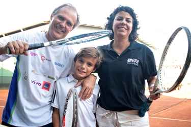 Carlos, Pedro e Cláudia: clã Chabalgoity é o mais bem-sucedido do tênis brasiliense