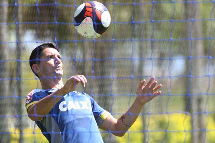 Armador Thiago Neves fará 500º jogo na carreira neste domingo, contra o Tombense, no Mineirão