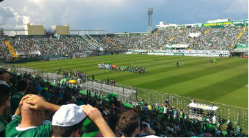 Chape começa luta pela Recopa nesta terça