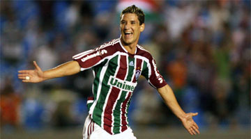 Thiago fez três gols em Fla-Flu de 2008