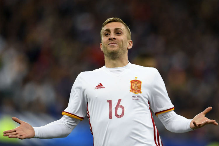 Deulofeu marcou o segundo gol na vitória da Espanha sobre a França