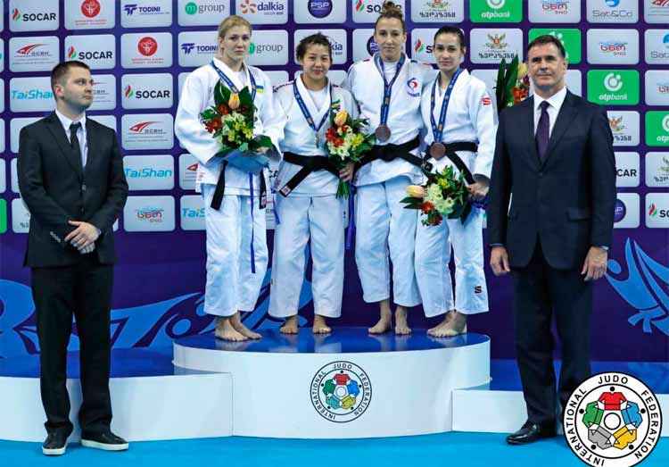 Com as cinco medalhas, o Brasil encerrou primeiro dia de competições em segundo no quadro geral