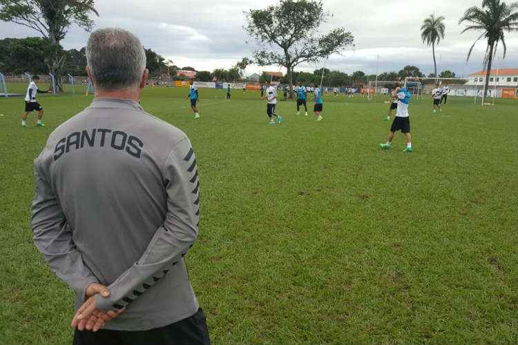 Santos treinou em Santa Cruz de la Sierra na última terça-feira