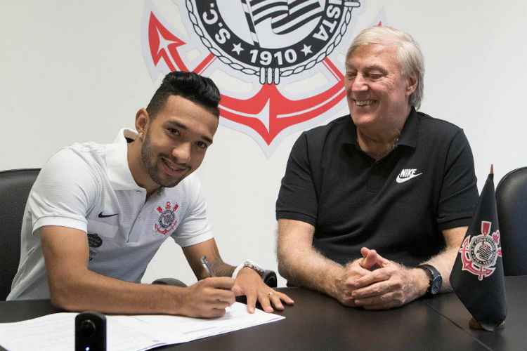 Alvinegro vai pagar R$ 3,5 milhões por 40% dos direitos do atleta que estava vinculado à Ponte Preta