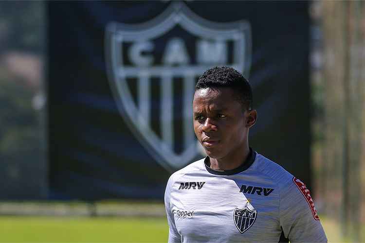 Meia equatoriano Juan Cazares ressalta momento importante para o Atlético na temporada 2017
