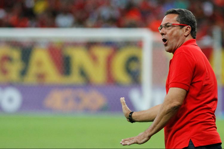 Vanderlei foi bicampeão, em 2003 e 2004, por Cruzeiro e Santos, respectivamente