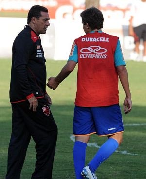 Técnico comandou o atleta em 2011