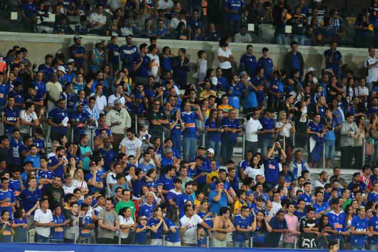 venda de ingressos para os sócios de futebol do Cruzeiro para a partida contra o Grêmio já começou