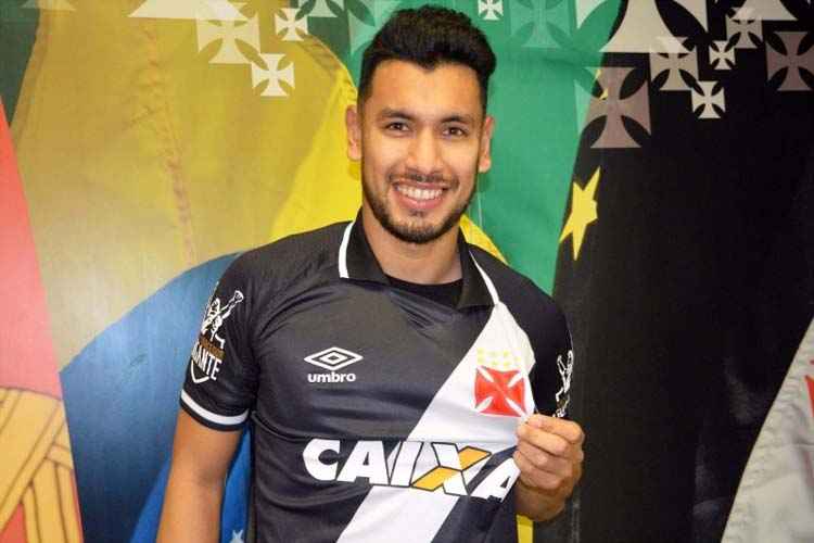 Vasco acertou nesta segunda-feira a contratação do atacante argentino Andrés Rios