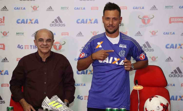 Goleiro revelado pelo Atlético disse, na chegada ao Fla, que recusou ofertas da Europa