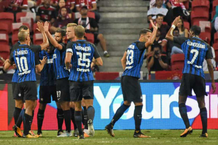 O time italiano acabou derrotando a equipe alemã com dois gols marcados de cabeça por Eder