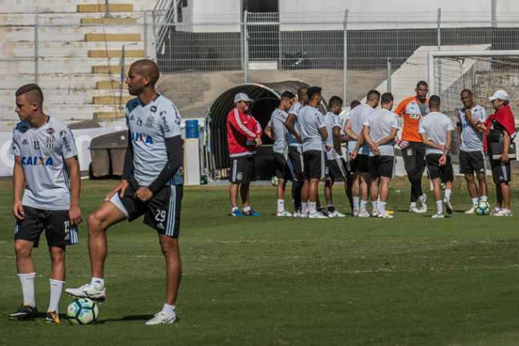 Equipe paulista encerrou neste sábado as atividades para encarar o Vasco