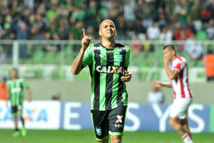 Hugo Almeida balançou as redes depois de jejum de quase seis meses sem fazer gols pelo América