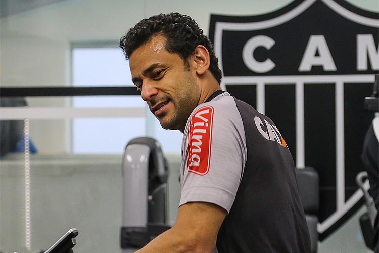 Fred ganha uma semana para recuperar parte física e se preparar para voltar ao time contra o Fluminense