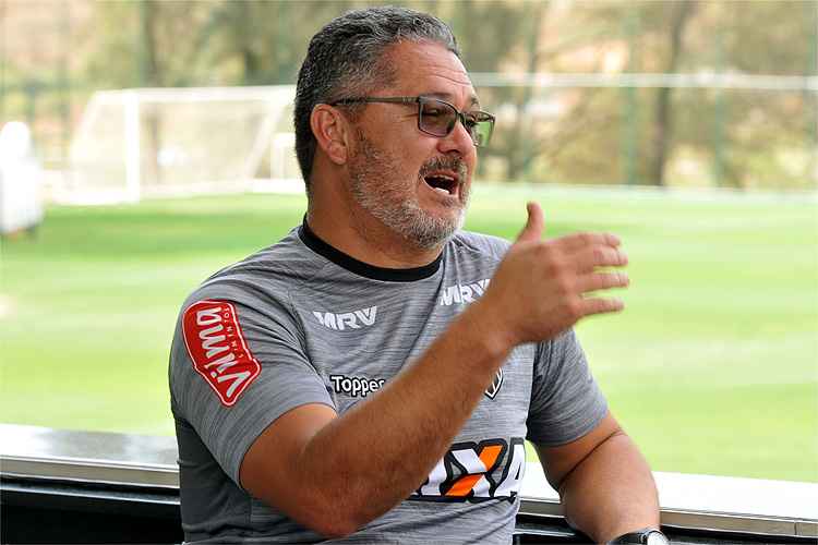 "Assumir um clube com risco de eliminações é perigoso. Mas era a minha grande oportunidade"