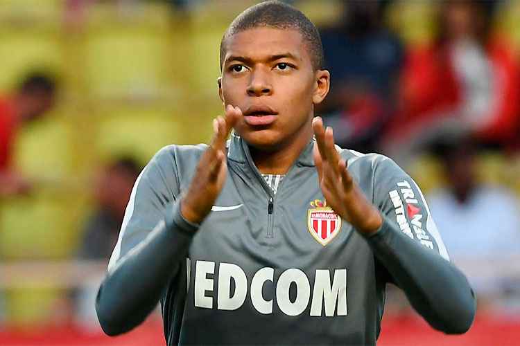 Mbappé, estrela do Monaco, será adquirido por 140 milhões de euros pelo PSG, segundo jornal francês