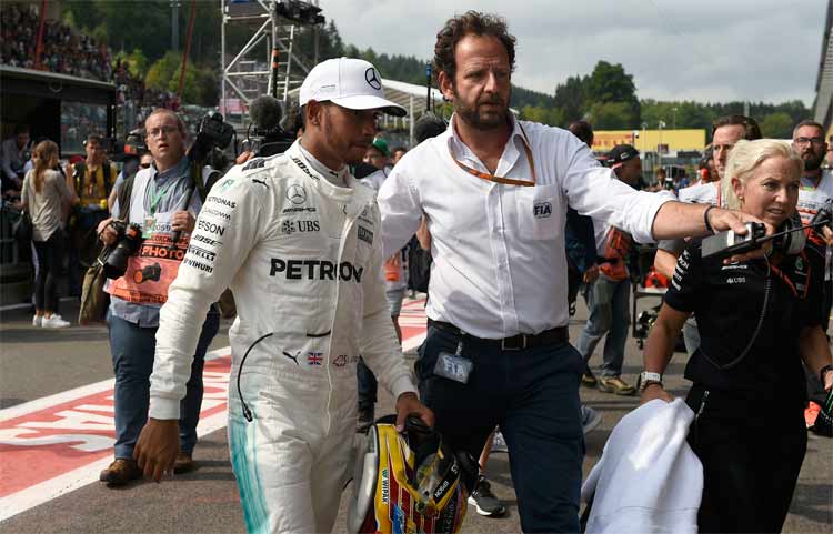 Lewis Hamilton cravou o tempo de 1min42s553 e não deu chances para os concorrentes na Bélgica