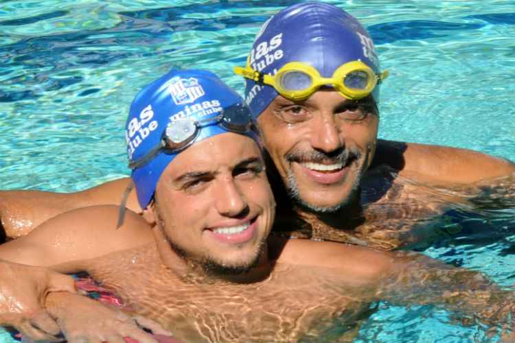 Filho de Marcos Mattioli foi levado pelo pai para as piscinas aos cinco anos