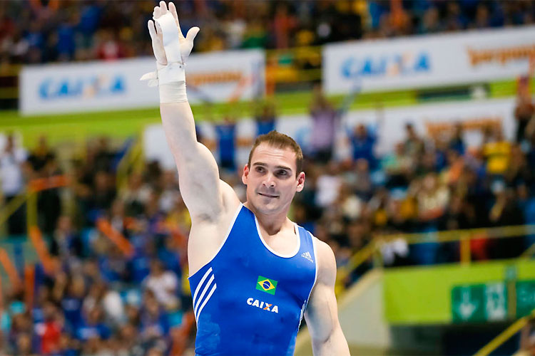 Dono de duas medalhas olímpicas, Arthur Zanetti lidera equipe brasileira no Mundial em Montreal