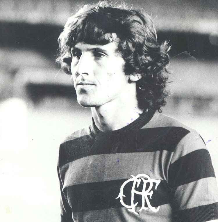 Zico, maior craque e ídolo da história do Flamengo, jamais conseguiu marcar sobre o Cruzeiro