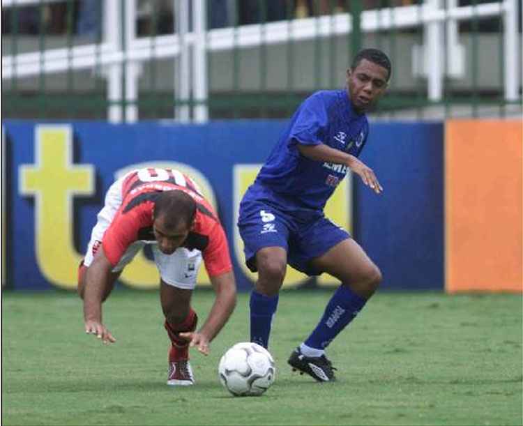 Em 2004, pelo Brasileiro, Cruzeiro sofreu sua maior goleada para o Flamengo: 6 a 2