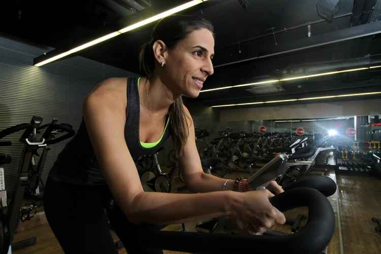 Marina Hazin realiza orientação nutricional para melhorar rendimento no duathlon