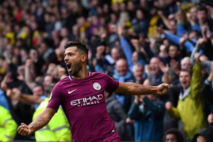 O argentino Sergio Aguero marcou três na goleada do City sobre o Watford