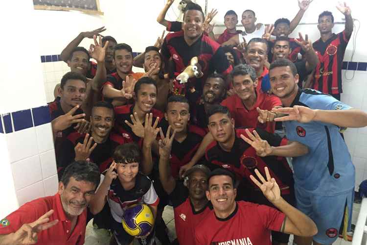 Atletas comemoram terceira vitória e pediram até música no Fantástico pelo triunfo