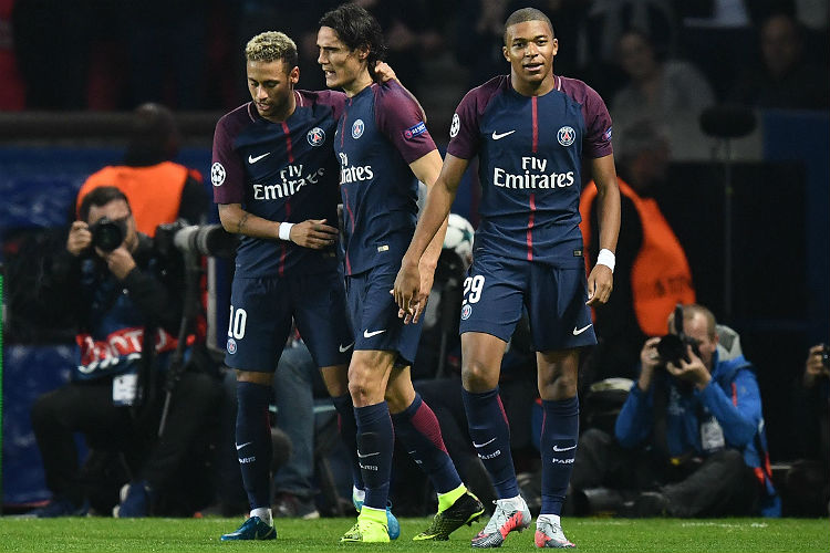 Neymar, Cavani e Mbappé ajudaram o PSG a massacrar o Bayern de Munique em casa, na França